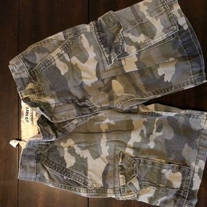 Size 7 Old Navy Cargo Shorts